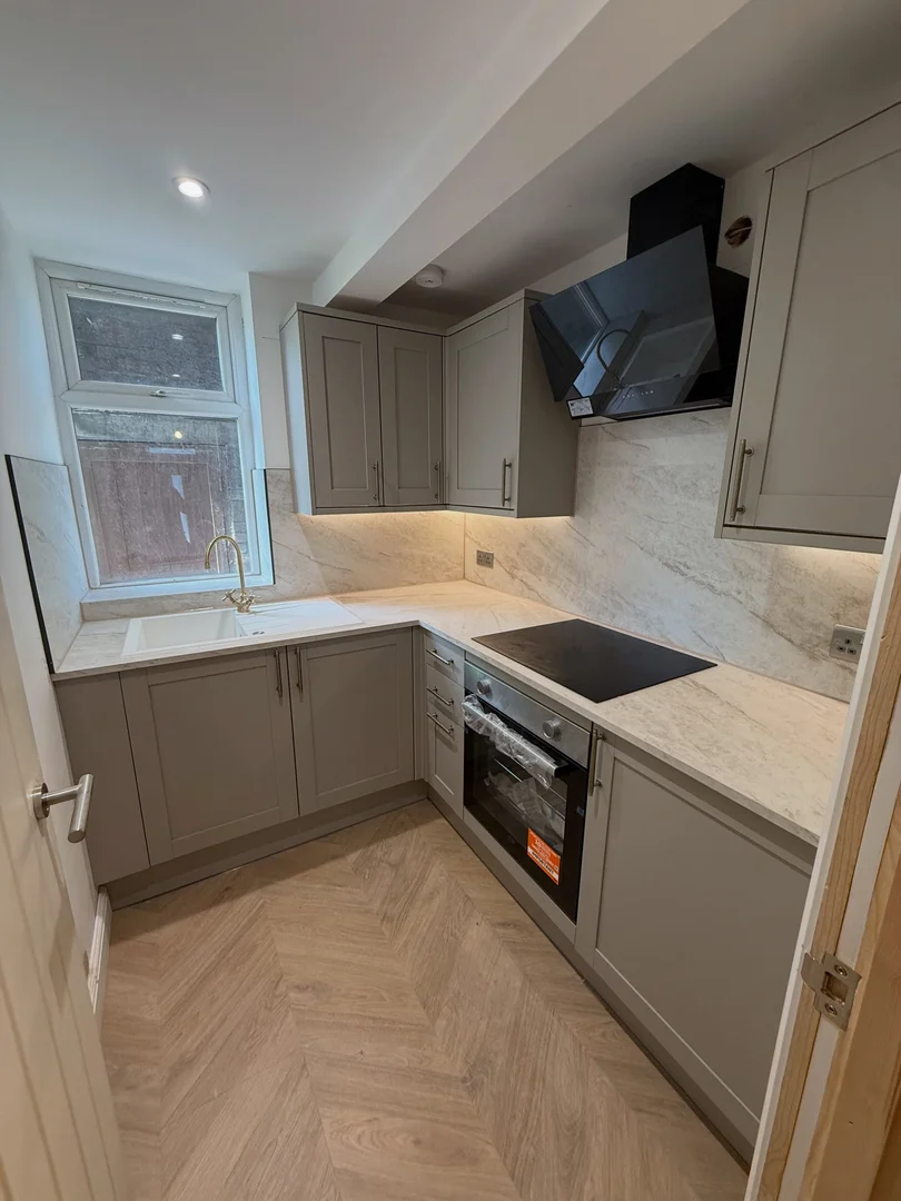 Evans Joinery and Construction - Lanarkshire Joiner Builder Kitchen Installer Evans Joinery and Construction - Lanarkshire Joiner Builder Kitchen Installer